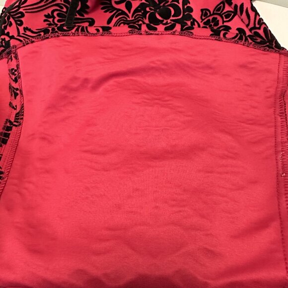 Roz & Ali Woman's Size 4 Red Dress Black Velvet Paisley Design Party Cocktail - Picture 8 of 8